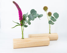 Afbeelding in Gallery-weergave laden, Vaasje Violet Essenhout
