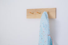 Afbeelding in Gallery-weergave laden, Kapstok Essenhout Lenny
